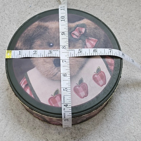 Boyds Bears Country Collectible Tin Round Storage Box - Picture 2 of 16